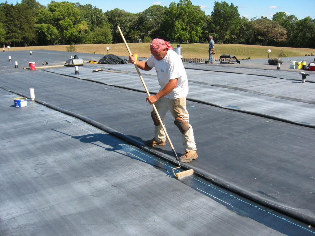EPDM Roofing - Installation and Warranty Work in Memphis, TN