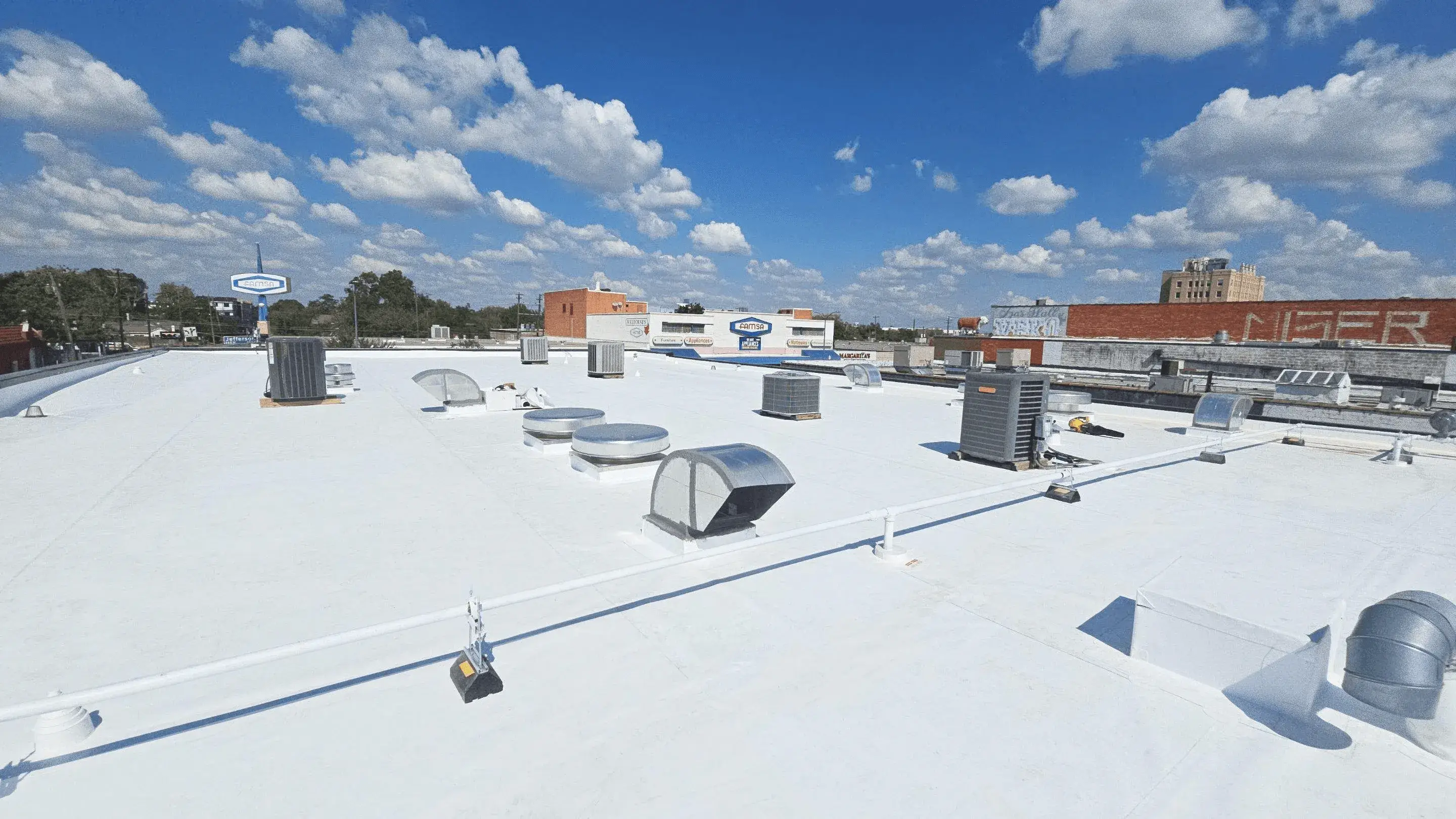 Roof Replacement in Memphis, TN